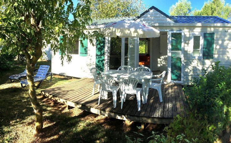 Hotel Camping Le Caussanel Canet-de-Salars Zewnętrze zdjęcie